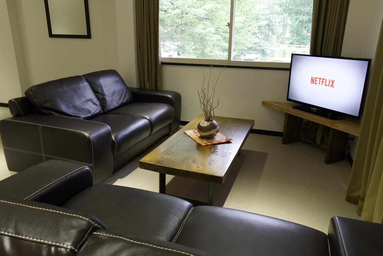 Ski-In, Ski-Out Iwatake Apartments Hakuba Eksteriør bilde