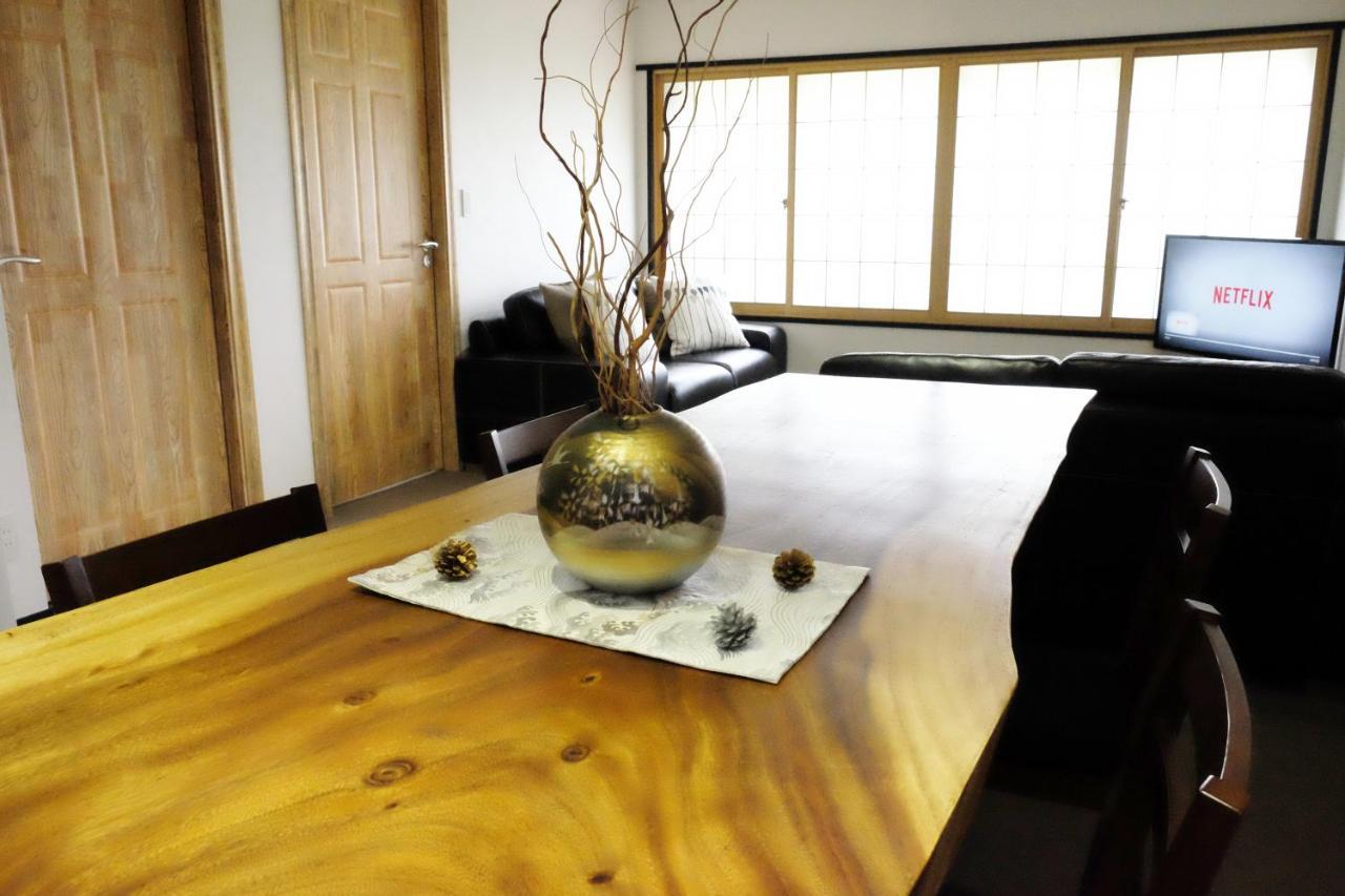 Ski-In, Ski-Out Iwatake Apartments Hakuba Eksteriør bilde