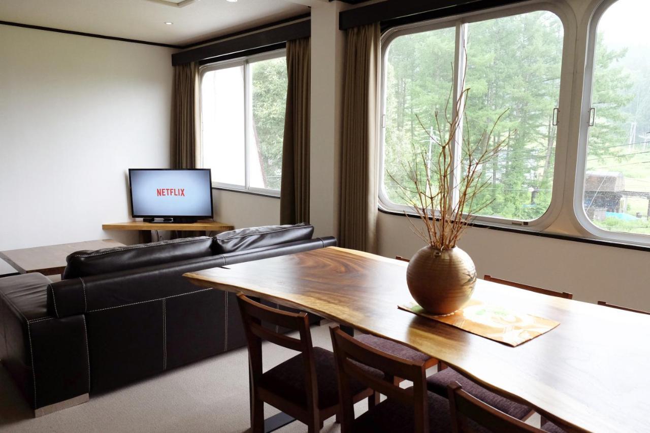 Ski-In, Ski-Out Iwatake Apartments Hakuba Eksteriør bilde